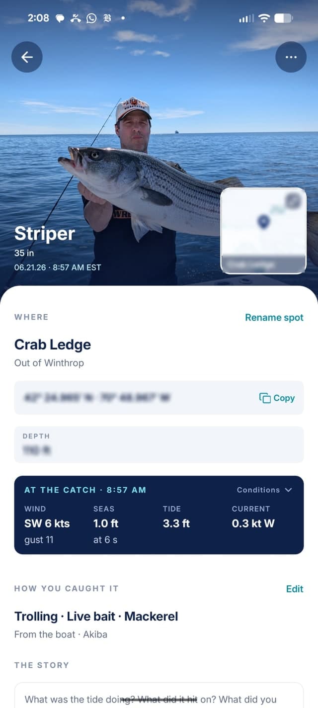 A Log Sheet in Log.Fish: striper photo, the spot's name and the conditions at the catch